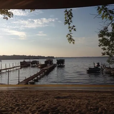 Lakeland Rv Campground Cottage 15